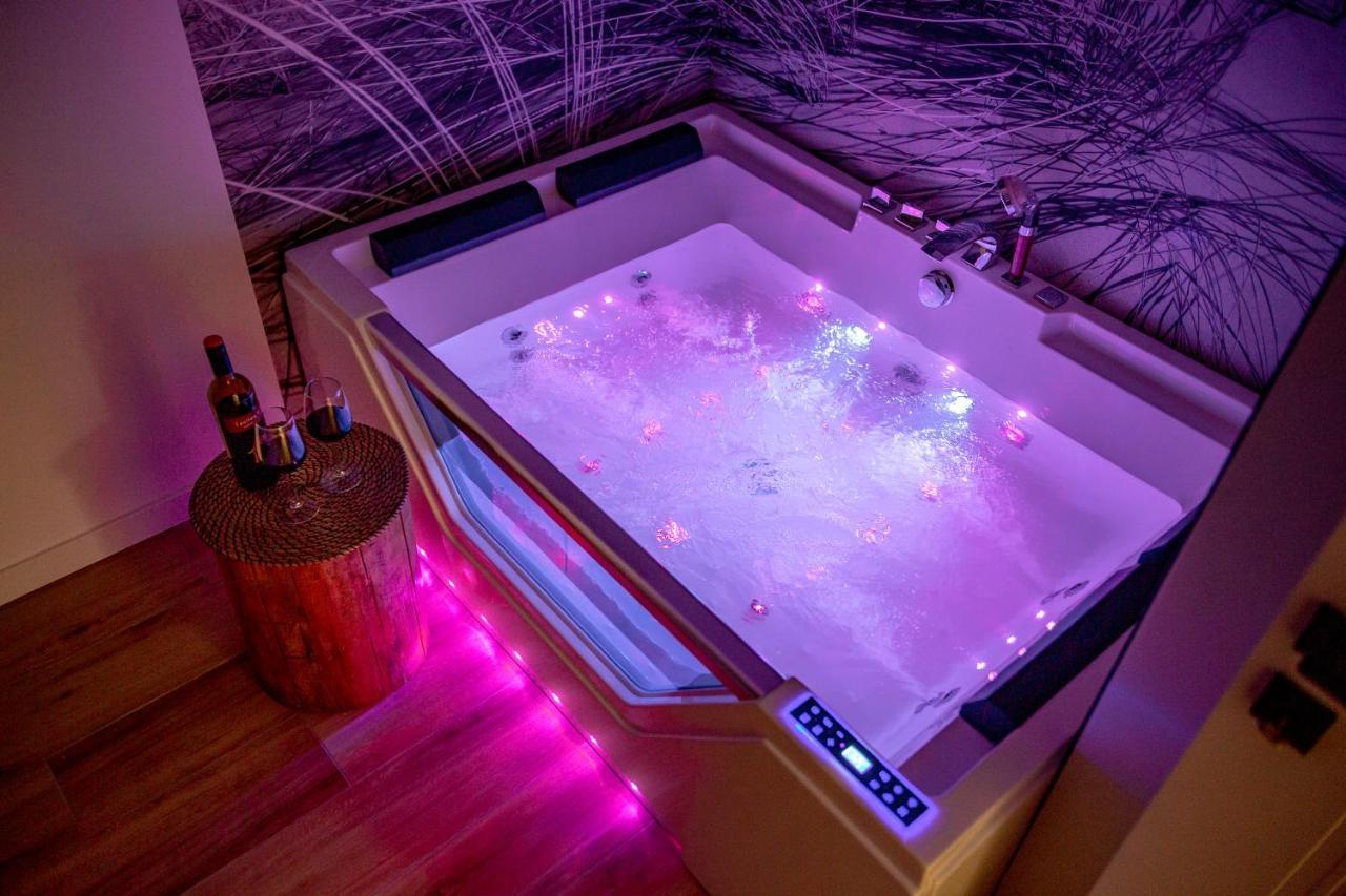 Apartament Z Jacuzzi & Sauna Chillout Kolobřeh Exteriér fotografie
